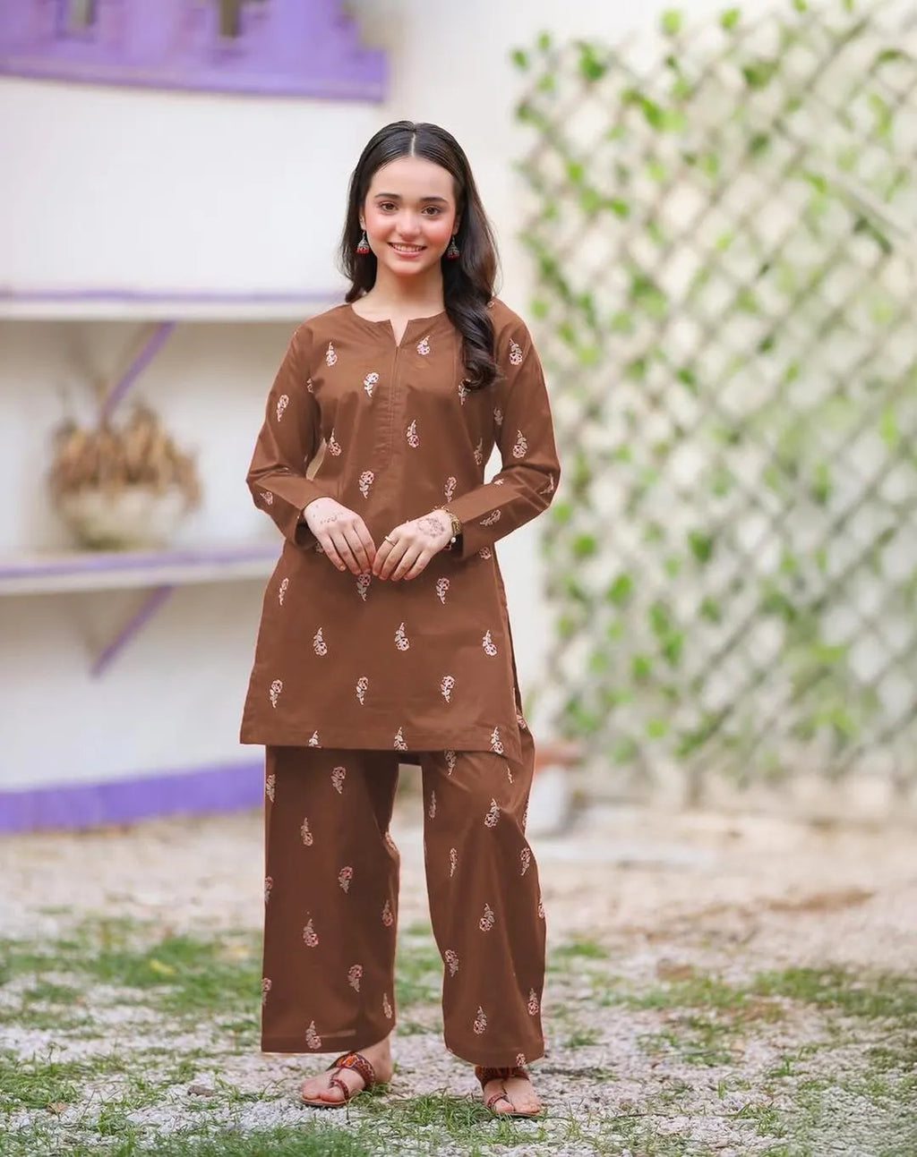Kids Brown Rose Embroidery Kurta Pant Set 2Pcs