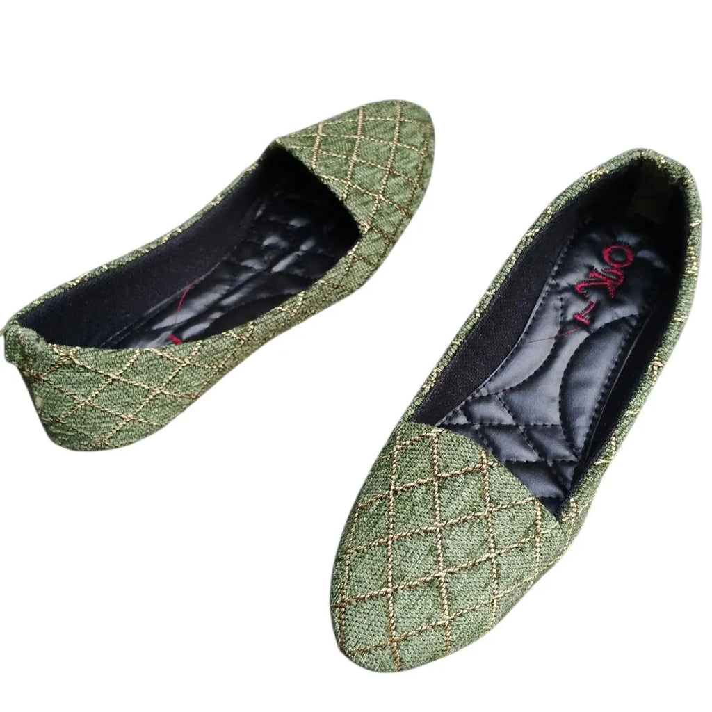 Green Gold Stitched Women's Flat Pumps