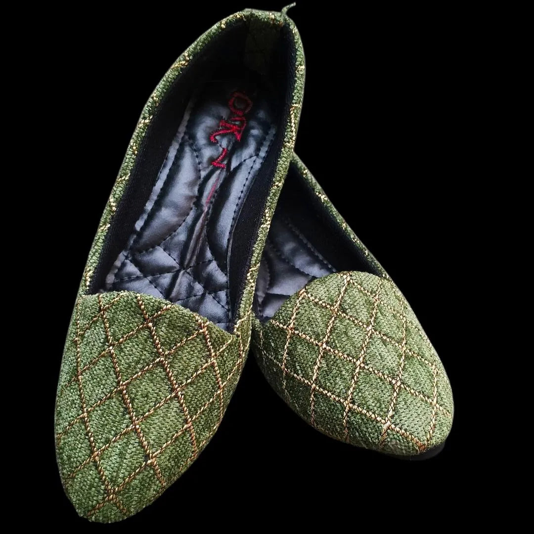 Green Gold Stitched Women's Flat Pumps