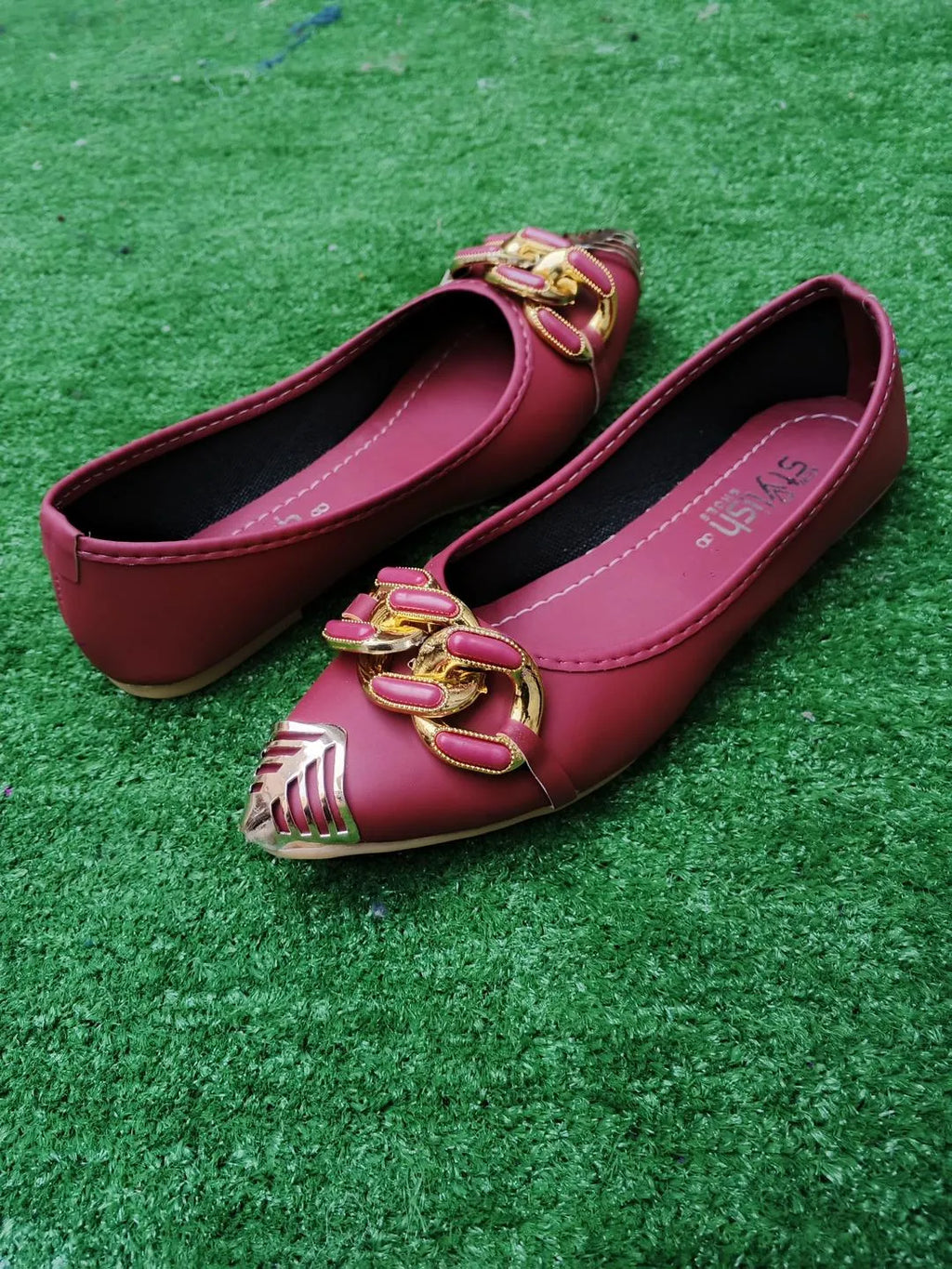 Maroon Synthetic Leather Fancy Pumps for Women